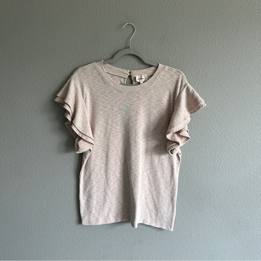 Deletta Short Sleeve Ruffle Tee in Light Blush